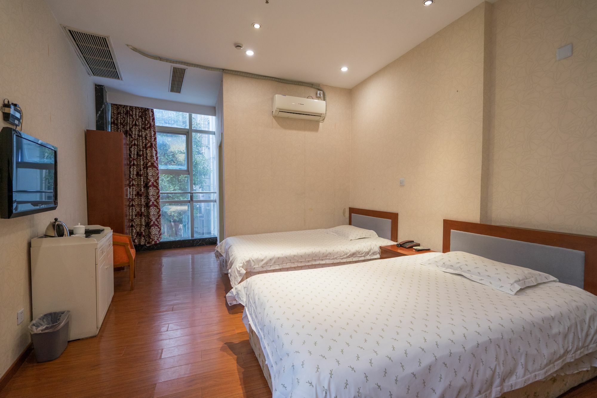 Jin Zhong Hotel Шанхай Экстерьер фото